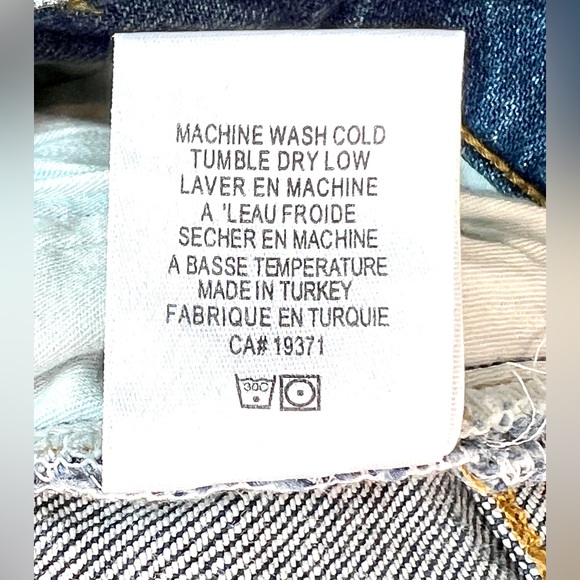 RE/DONE Dusty Destroy High-Rise Ankle Crop Jeans - Picture 12 of 13